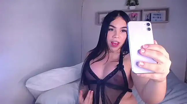 Snapshot of SOFIA_BENNETX chatting on 03/04/25, 04:49 SOFIA BENNETX online show from 03/04/25, 04:49
