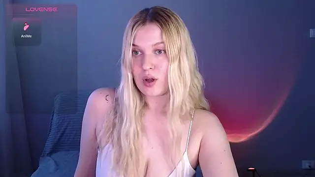 EmiliaDuchess online show from 05/11/26, 10:54