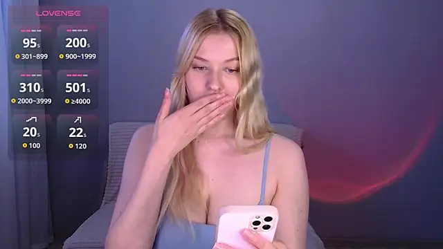 EmiliaDuchess online show from 06/07/26, 09:57