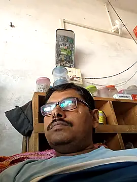 Srmotrs online show from 10/18/25, 05:43