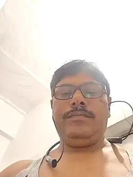 Srmotrs online show from 10/30/25, 06:52