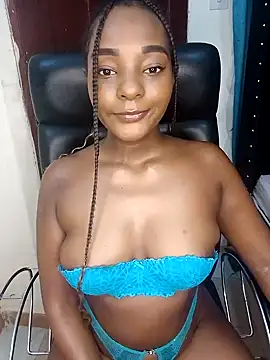 Snapshot of Sure_love_1 chatting on 12/11/24, 11:43 Sure love 1 online show from 12/11/24, 11:43