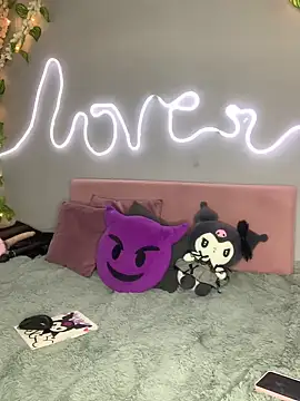 Snapshot of YouliteSllut2 chatting on 12/22/24, 02:38 YouliteSllut2 online show from 12/22/24, 02:38