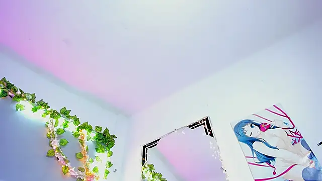 Snapshot of YouliteSllut2 chatting on 12/28/24, 04:08 YouliteSllut2 online show from 12/28/24, 04:08