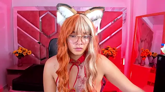 Snapshot of Olivia_Fox69 chatting on 06/07/26, 03:54 Olivia Fox69 online show from 06/07/26, 03:54