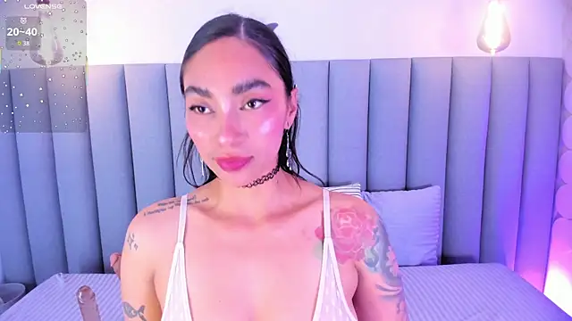 Leamonroe   online show from 06/10/26, 10:08