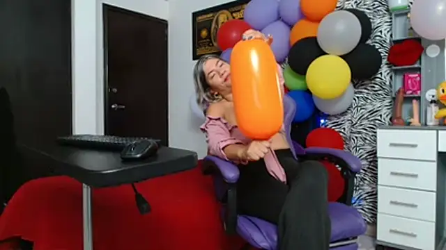 sexy bunny hot online show from 06/23/26, 01:31