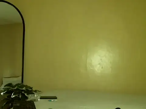 Sharmybabe online show from 11/16/25, 01:39