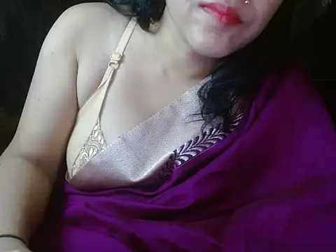 LOVERIAKOL online show from 12/25/24, 06:41