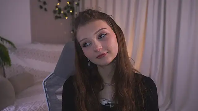 CindyGarrison online show from 11/07/25, 09:59