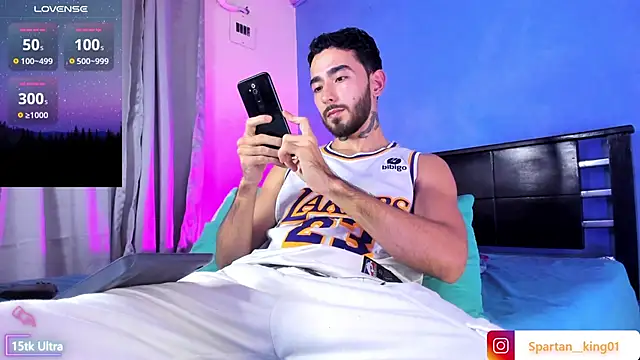 Snapshot of Spartan_king_ chatting on 10/11/25, 02:22 Spartan king online show from 10/11/25, 02:22