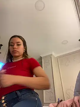 Snapshot of Emma-Conti chatting on 12/31/24, 11:20 Emma-Conti online show from 12/31/24, 11:20