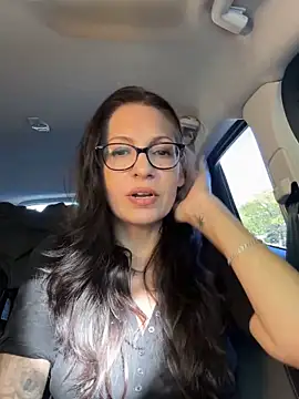 BeautifulMesss online show from 10/10/25, 02:38