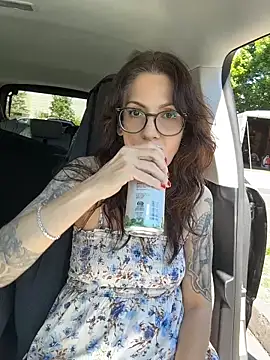 BeautifulMesss online show from 06/08/26, 03:34