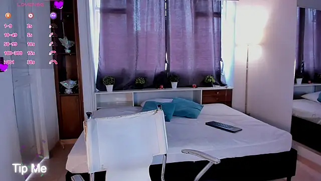 Hannaa Evanss online show from 01/15/25, 05:26