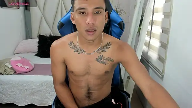 Backsex boy online show from 12/24/24, 07:44