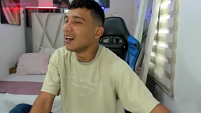Backsex boy online show from 01/11/25, 02:58
