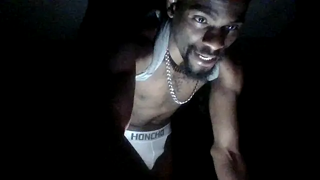Snapshot of mexxy_l chatting on 10/26/25, 04:18 mexxy l online show from 10/26/25, 04:18