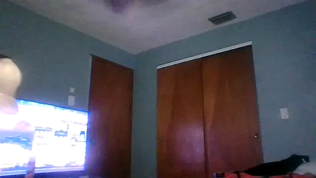 Snapshot of mexxy_l chatting on 10/27/25, 12:26 mexxy l online show from 10/27/25, 12:26