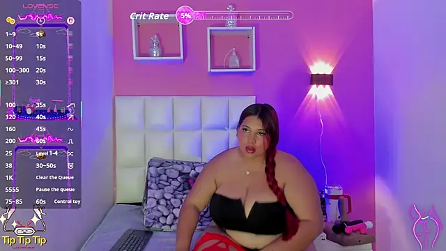 Snapshot of Alanna_hot3 chatting on 04/15/26, 07:43 Alanna hot3 online show from 04/15/26, 07:43