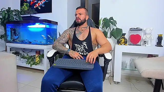 Johnnygrayson1 online show from 10/16/25, 12:00