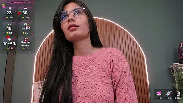 Snapshot of NayeCloud chatting on 11/08/25, 03:39 NayeCloud online show from 11/08/25, 03:39