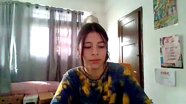 Sasha Petitte online show from 02/10/25, 01:33