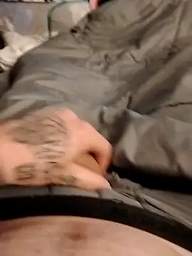 dadyyD95 online show from 04/23/26, 03:36