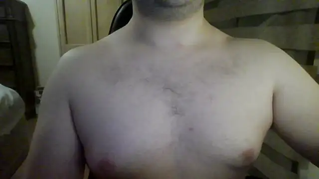 Snapshot of Himbo_fox chatting on 11/14/25, 06:34 Himbo fox online show from 11/14/25, 06:34