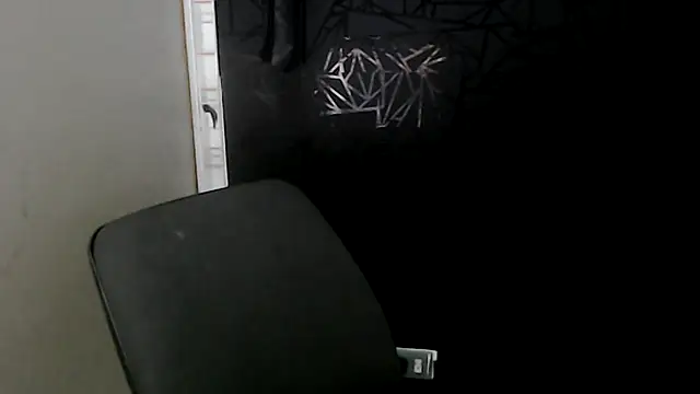 Snapshot of love_and_Lust chatting on 10/11/25, 08:51 love and Lust online show from 10/11/25, 08:51