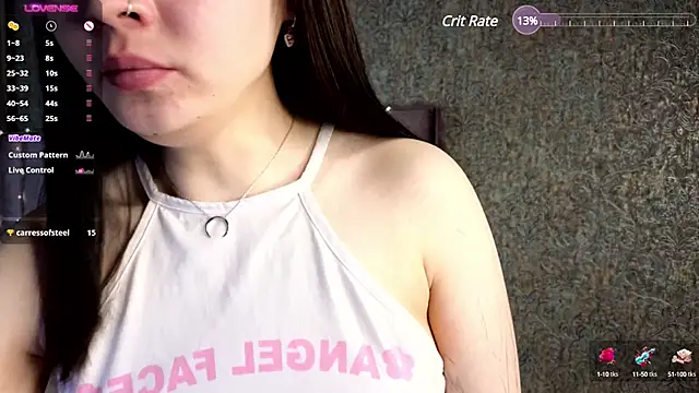 Snapshot of TaiteGloss chatting on 02/06/25, 07:29 TaiteGloss online show from 02/06/25, 07:29