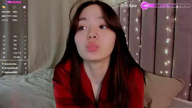 Snapshot of TaiteGloss chatting on 02/15/25, 07:17 TaiteGloss online show from 02/15/25, 07:17