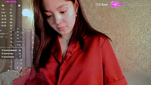 Snapshot of TaiteGloss chatting on 02/15/25, 10:21 TaiteGloss online show from 02/15/25, 10:21