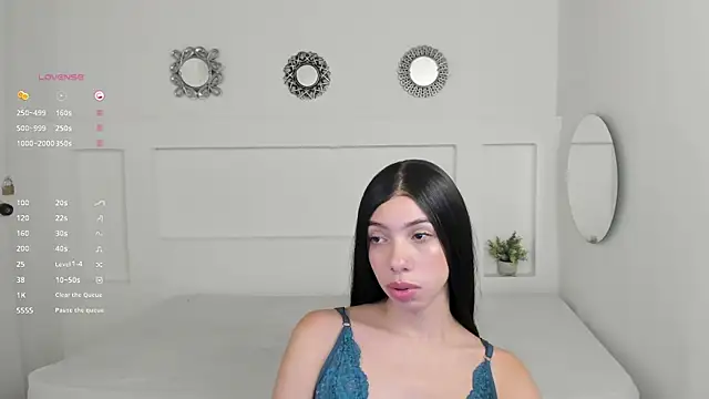 SusanRoss8 online show from 02/02/25, 03:07