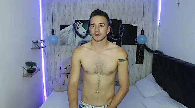 tommycash 777 online show from 12/04/24, 03:37