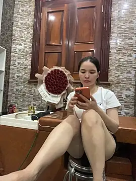 LiLi-Kirix99 online show from 06/07/26, 12:31