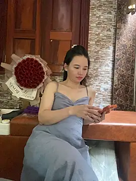 LiLi-Kirix99 online show from 07/04/26, 07:25