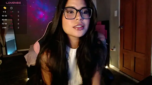 Snapshot of alexa_kei chatting on 10/23/25, 07:01 alexa kei online show from 10/23/25, 07:01