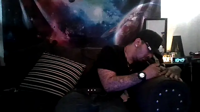 Snapshot of Antoniothedon chatting on 05/03/26, 05:52 Antoniothedon online show from 05/03/26, 05:52