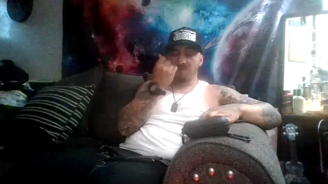 Snapshot of Antoniothedon chatting on 05/08/26, 01:49 Antoniothedon online show from 05/08/26, 01:49