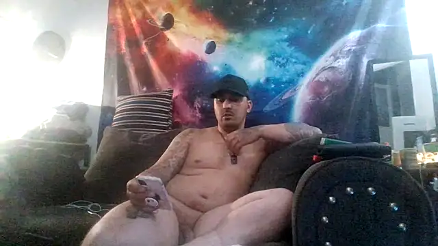 Snapshot of Antoniothedon chatting on 05/15/26, 07:21 Antoniothedon online show from 05/15/26, 07:21