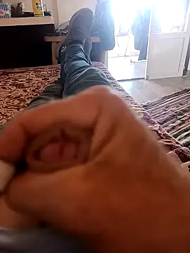 Snapshot of Freddy1962 chatting on 01/31/25, 12:07 Freddy1962 online show from 01/31/25, 12:07