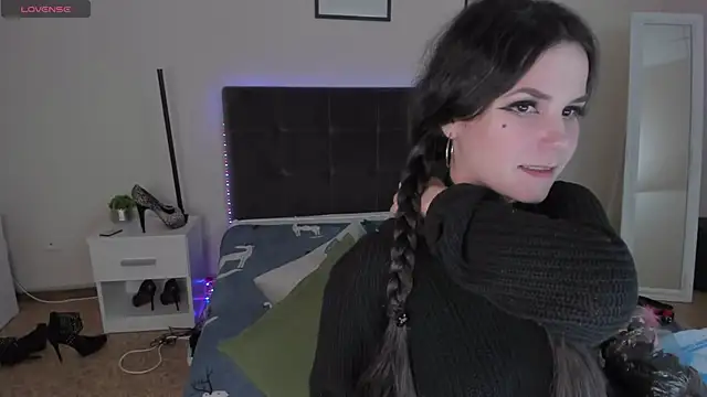 CassieEvans online show from 12/06/24, 06:48