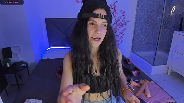 CassieEvans online show from 07/17/26, 05:25