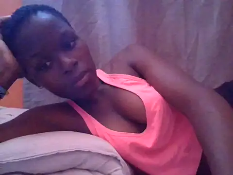 ebonyvalleria1 online show from 06/02/26, 08:16
