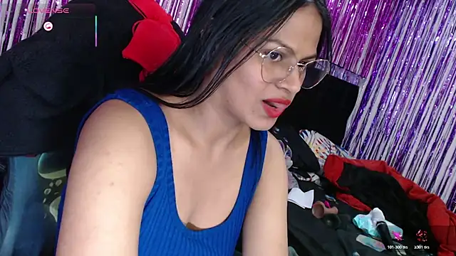 SweetAlmaa online show from 12/02/25, 08:48