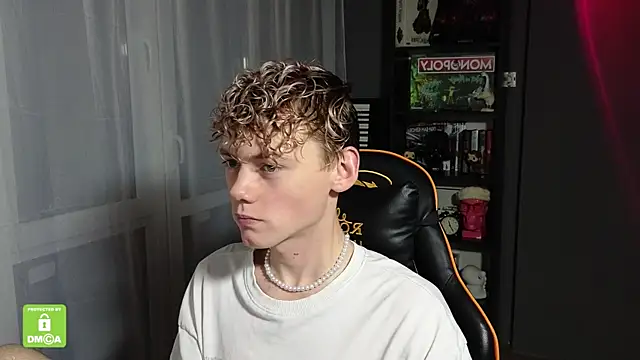 Keytaro online show from 10/04/25, 10:30