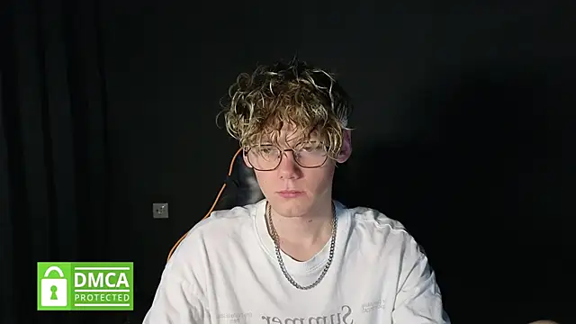 Keytaro online show from 04/28/26, 02:49