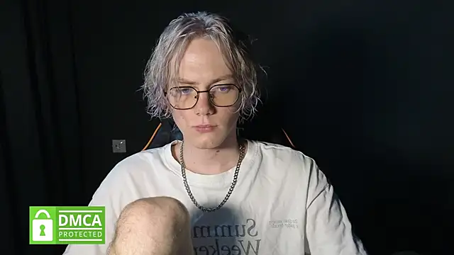 Keytaro online show from 05/06/26, 02:33