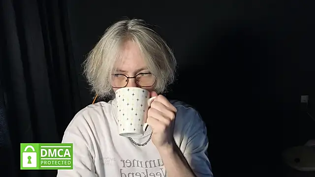 Keytaro online show from 05/19/26, 02:01